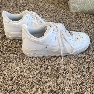 Women’s Nike AirForce One’s